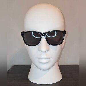 Gucci GG0746S Black Square Unisex Sunglasses Web Stripe Logo NEW w/ Case